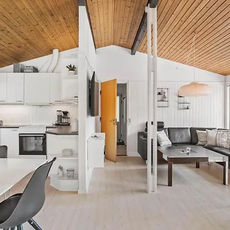 M220-idestrup-falkevej-101 *